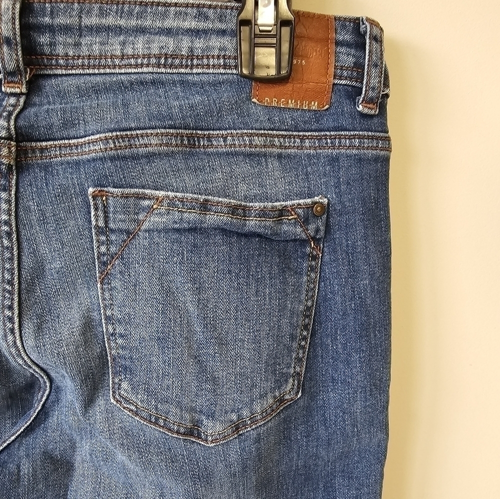 Zara Mid-Rise Distressed Stretch Denim Skinny Crop Jeans Sz. 6 - Picture 4 of 5